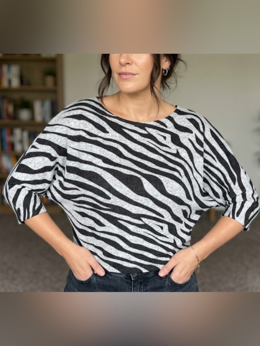 Zebra Animal Print Lightweight Crewneck Blouse Size Large